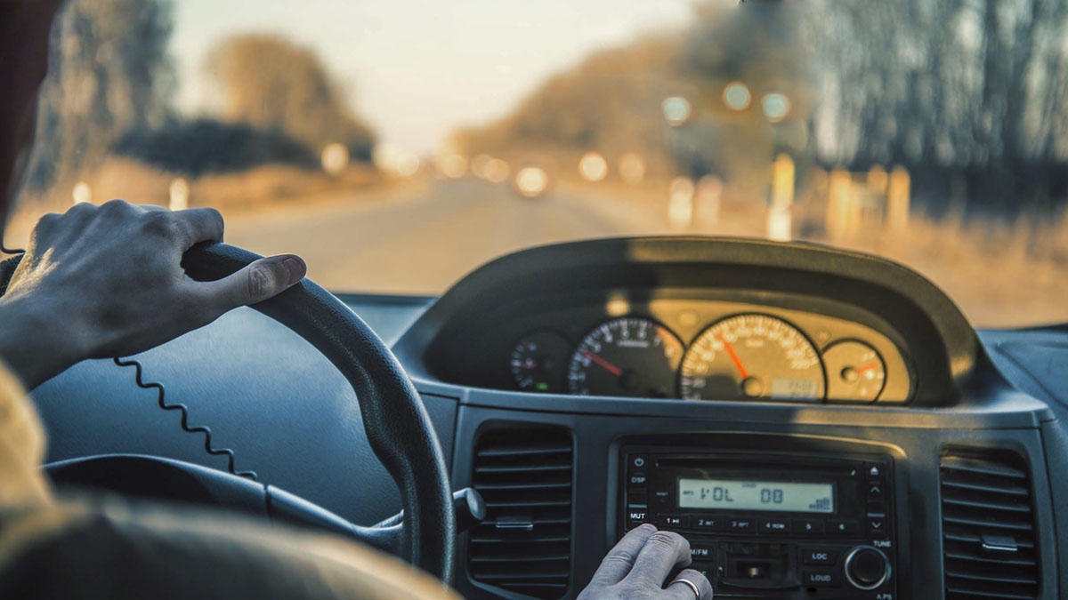 Steps to Prepare Your Vehicle for a Road Trip - MB Auto Pack How To Prepare Vehicle For Long Road Trips